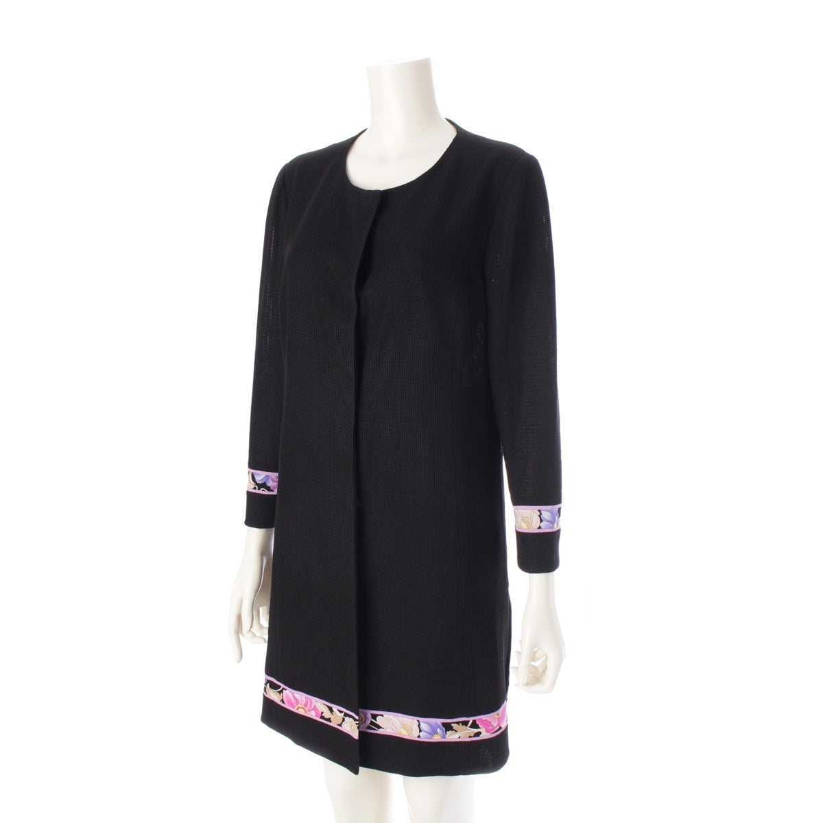 LEONARD Triacetate Floral print no-collar cardigan coat 0331355 Black x purple 38