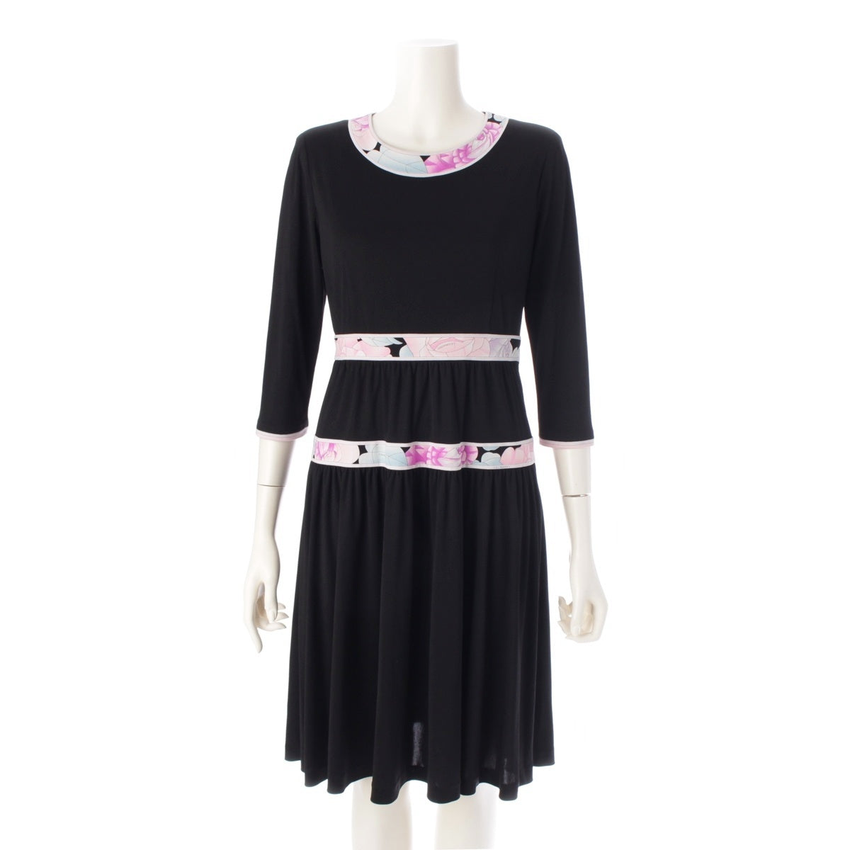 LEONARD Cancan material Round neck 3/4 length tunic one piece 0340352 Black x pink grey 36