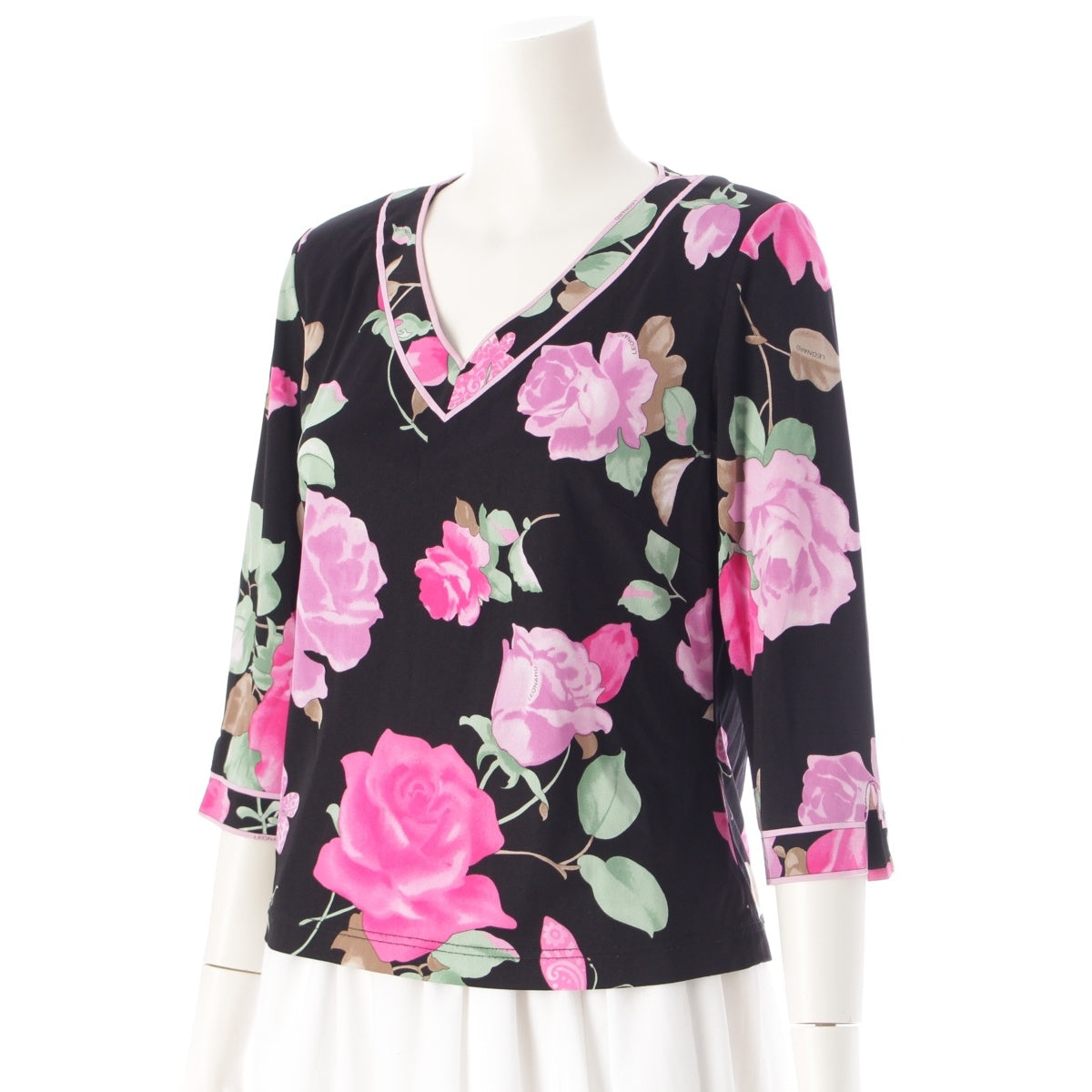 LEONARD Cancan material V-neck, 3/4 length, floral print tops 0159529 Black x pink L