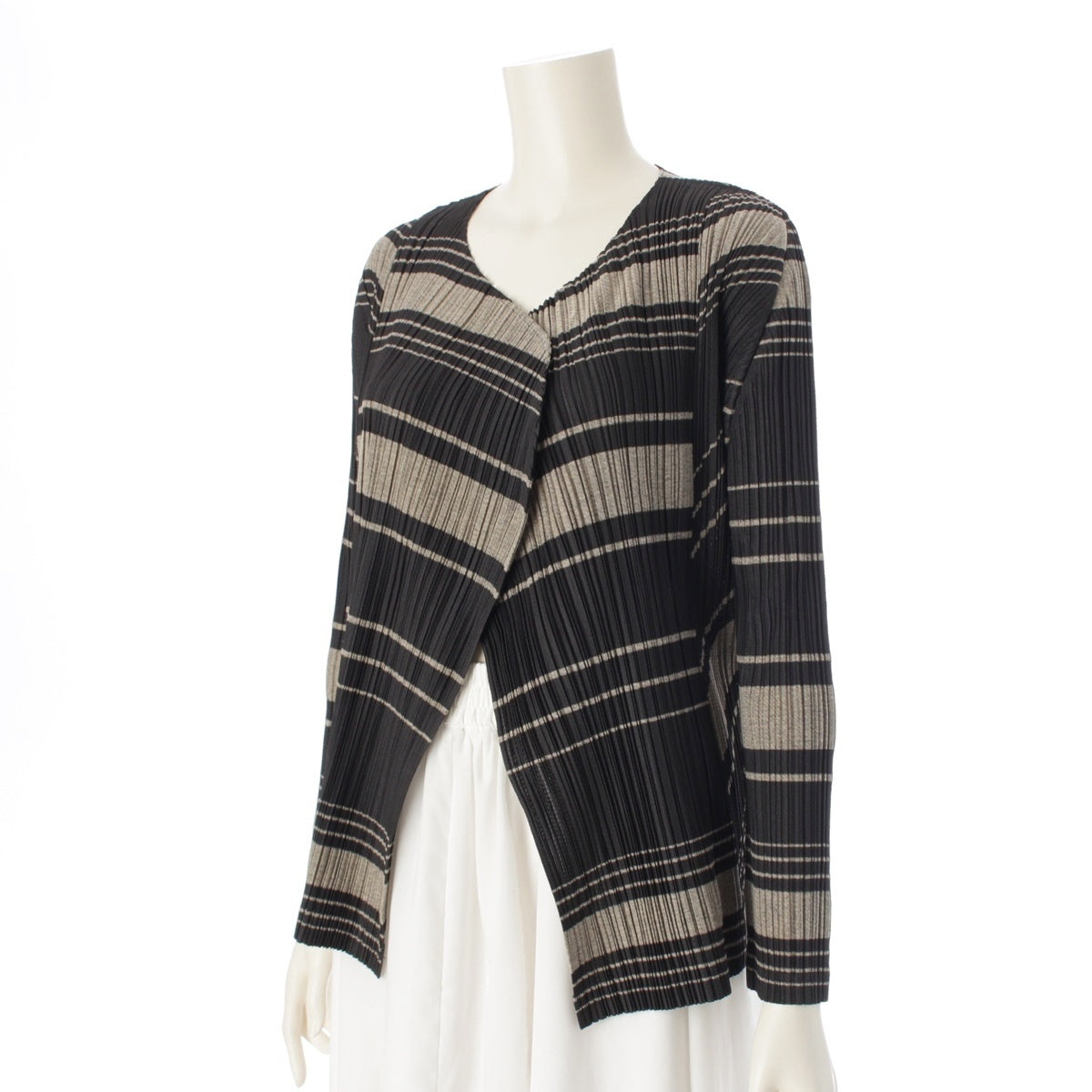 PLEATS PLEASE ISSEY  Buttonless Border Pattern cardigan tops PP93-J0677 Black x gray 3