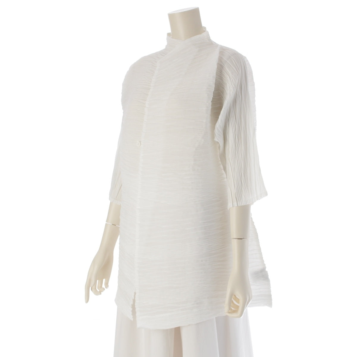 ISSEY MIYAKE Diagonal bounce Pleated Jacket Haori IM92FO633 white 2
