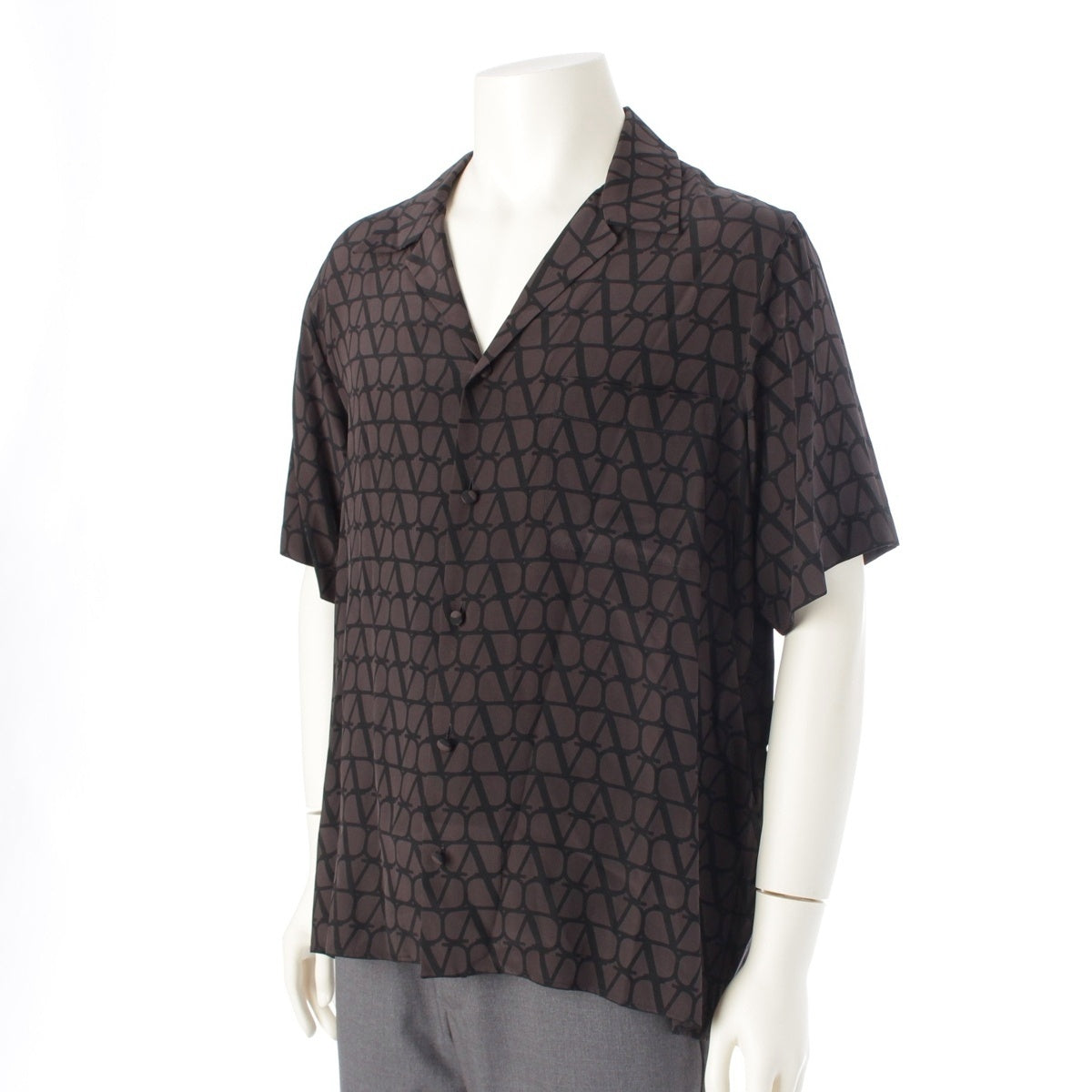 VALENTINO silk All-over logo print, open collar Short sleeve shirt tops 2V0AAA909DN Brown 44