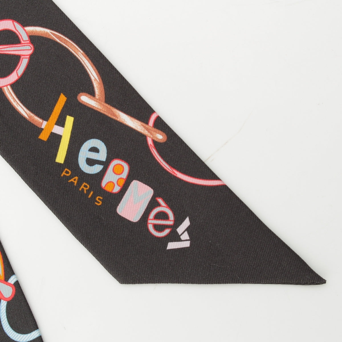 HERMES Do Re Boucles silk scarf black
