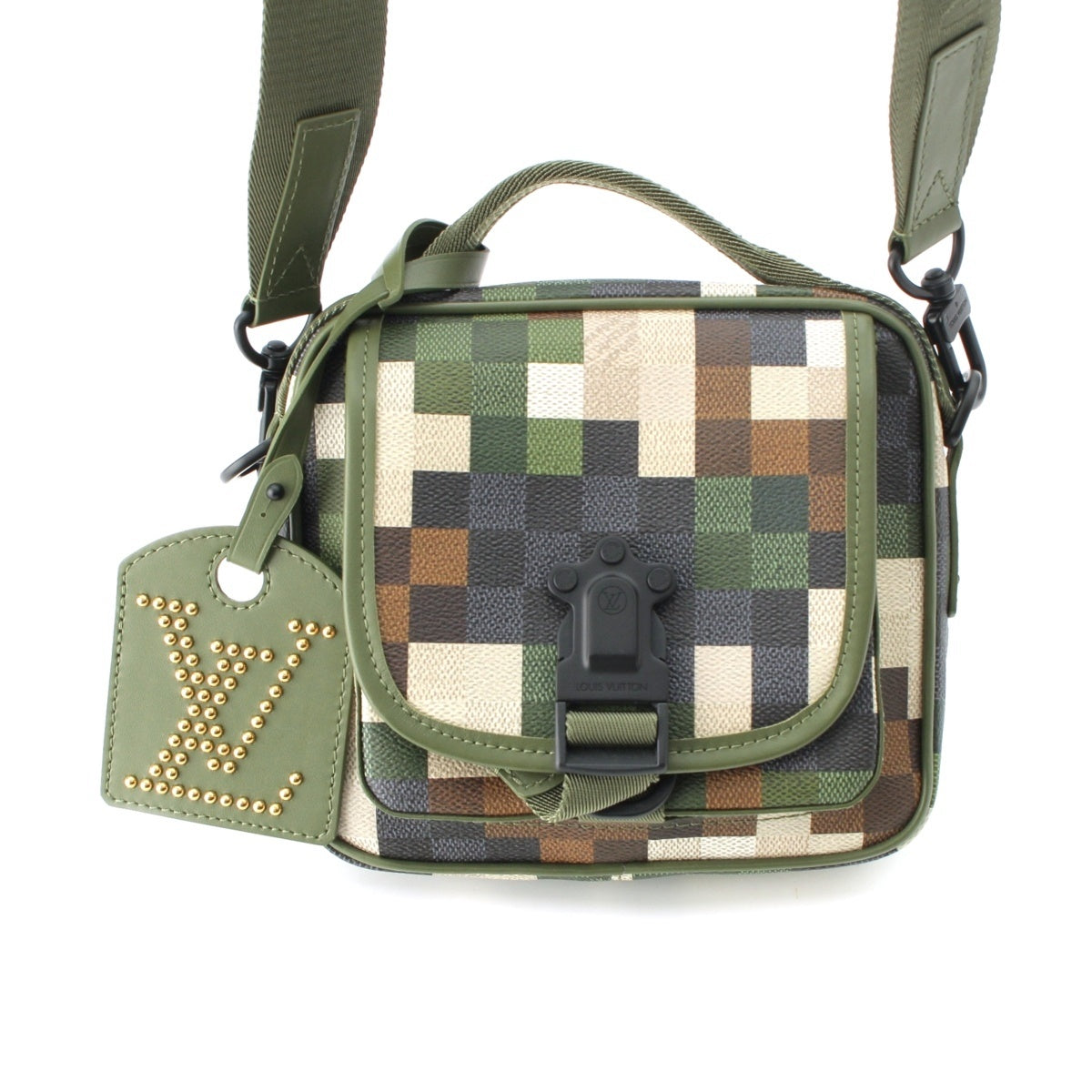 LOUIS VUITTON Damoflage Quest Messenger 2way Shoulder Bag M24450 green