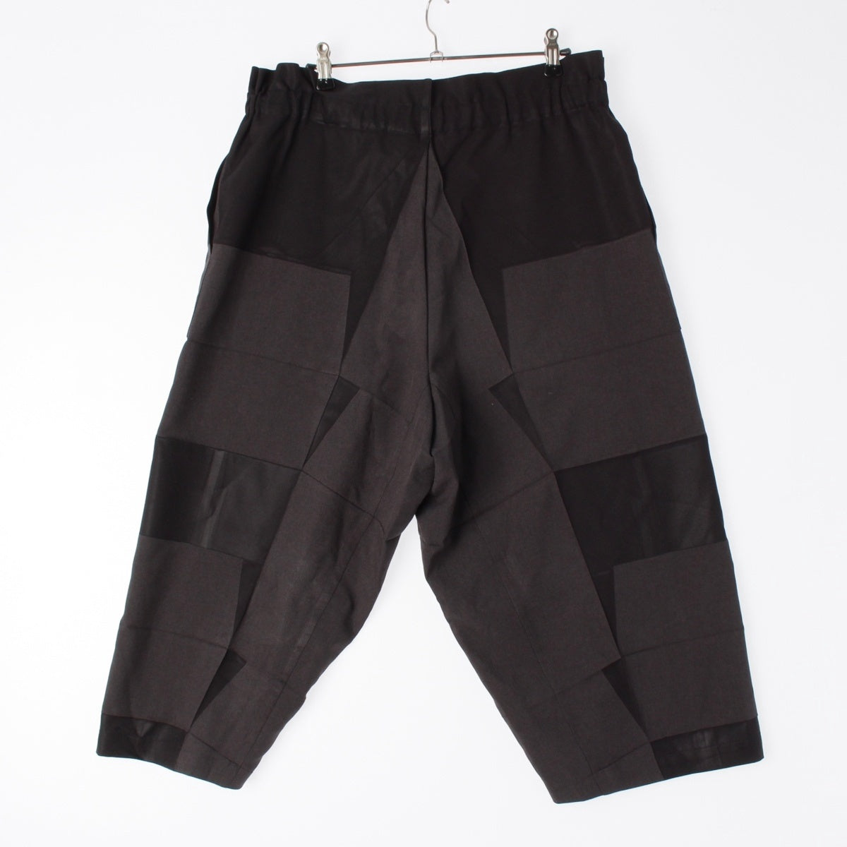 me ISSEY MIYAKE Carabiner Belt Pants Bottoms MI01FF801 Gray x black ‐