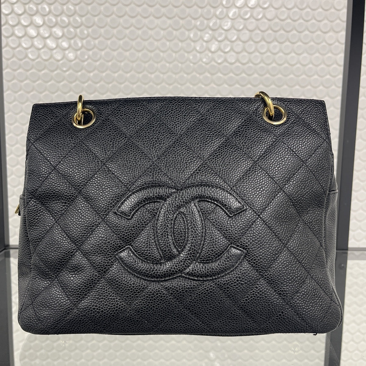 CHANEL Shoulder Bag