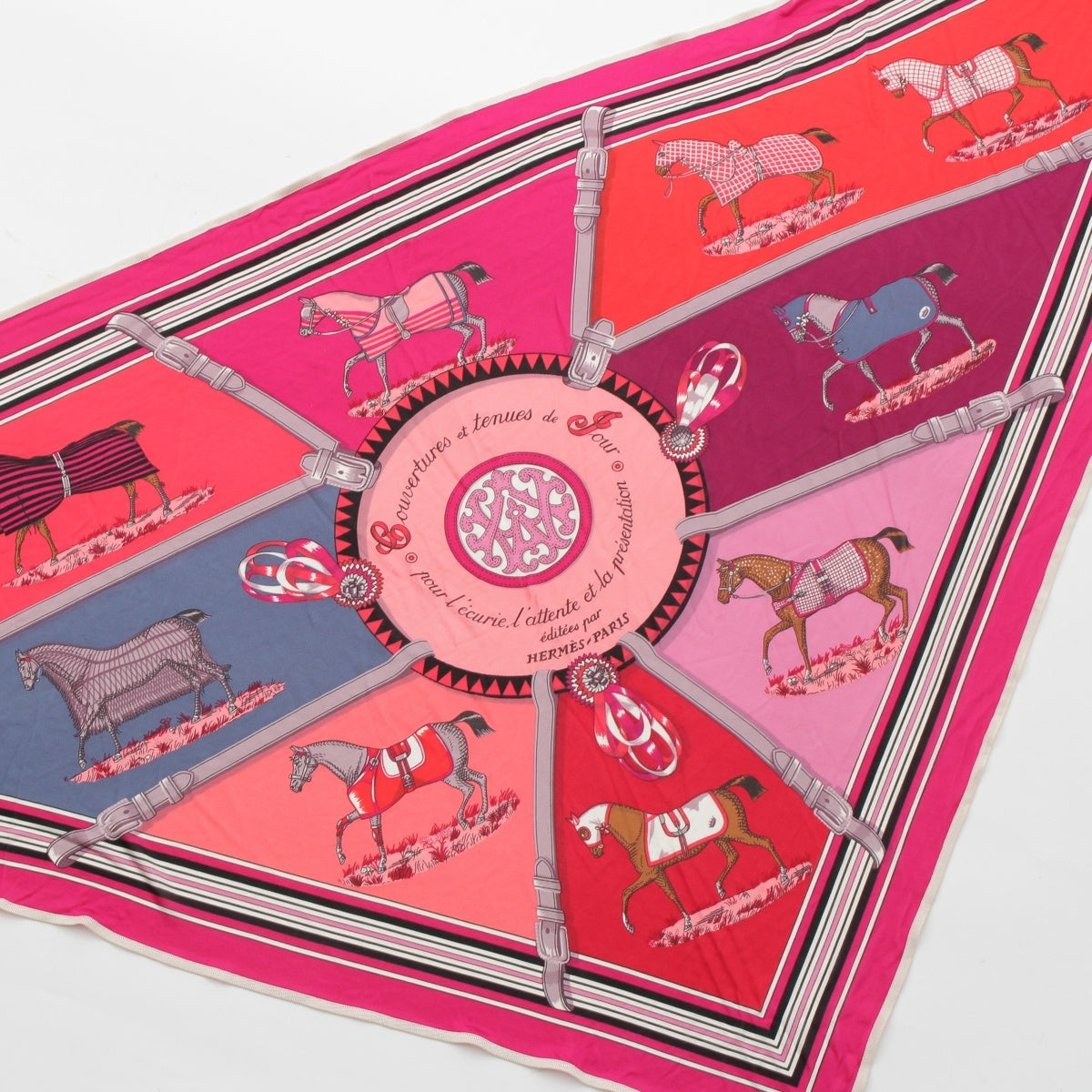HERMES Couvertures et Tenues de Jour Horse blanket silk Triangle scarf Pink