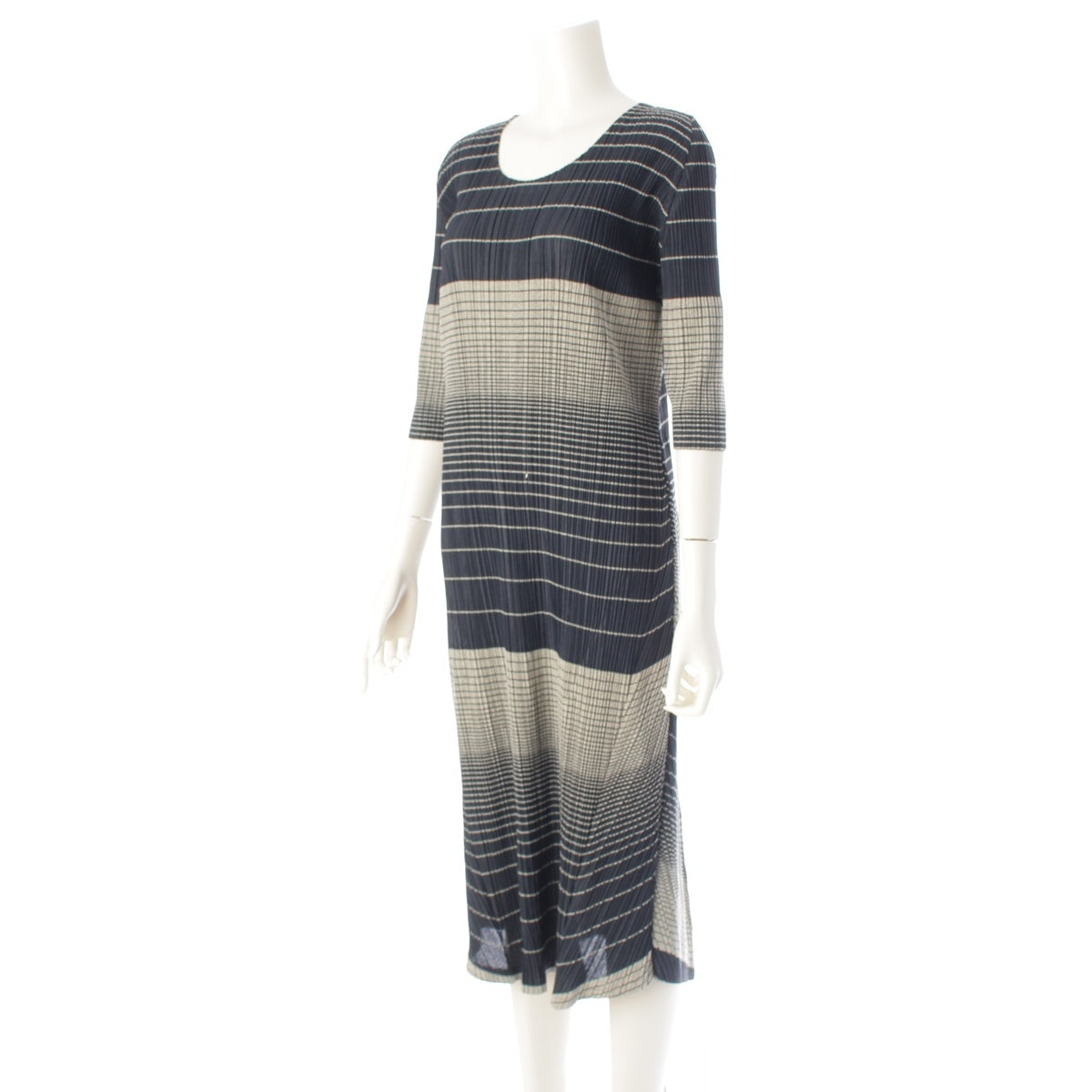 PLEATS PLEASE ISSEY 5/4 sleeves, line design, crew neck one piece PP03-JH854 Navy Ivory 3