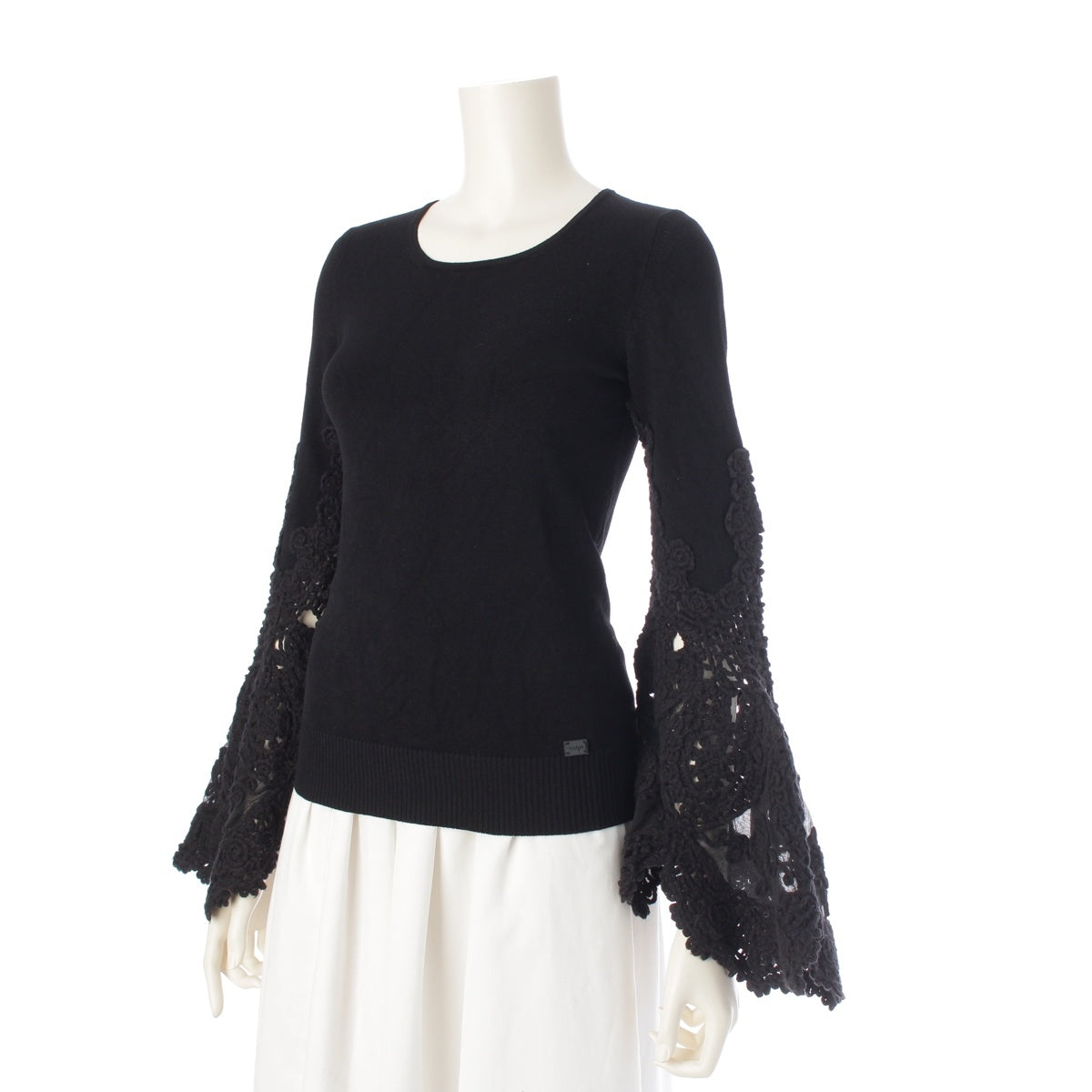 CHANEL Lace panel, flared sleeves, sheer, metal logo knit tops P25935 black 36