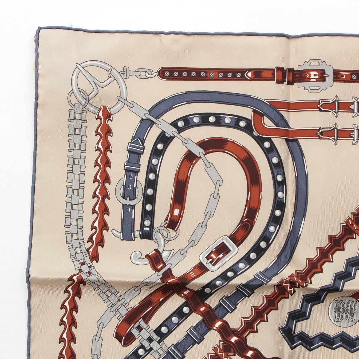 HERMES Carré 45 24 Brides et Chaines Brides et Chaines silk scarf beige