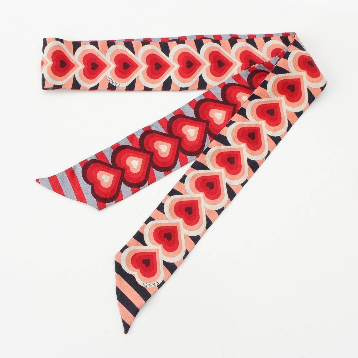 FENDI silk Rappy Valentine's Day Limited Edition Heart & Mamma Bucket Pattern scarf 2 points in total pink