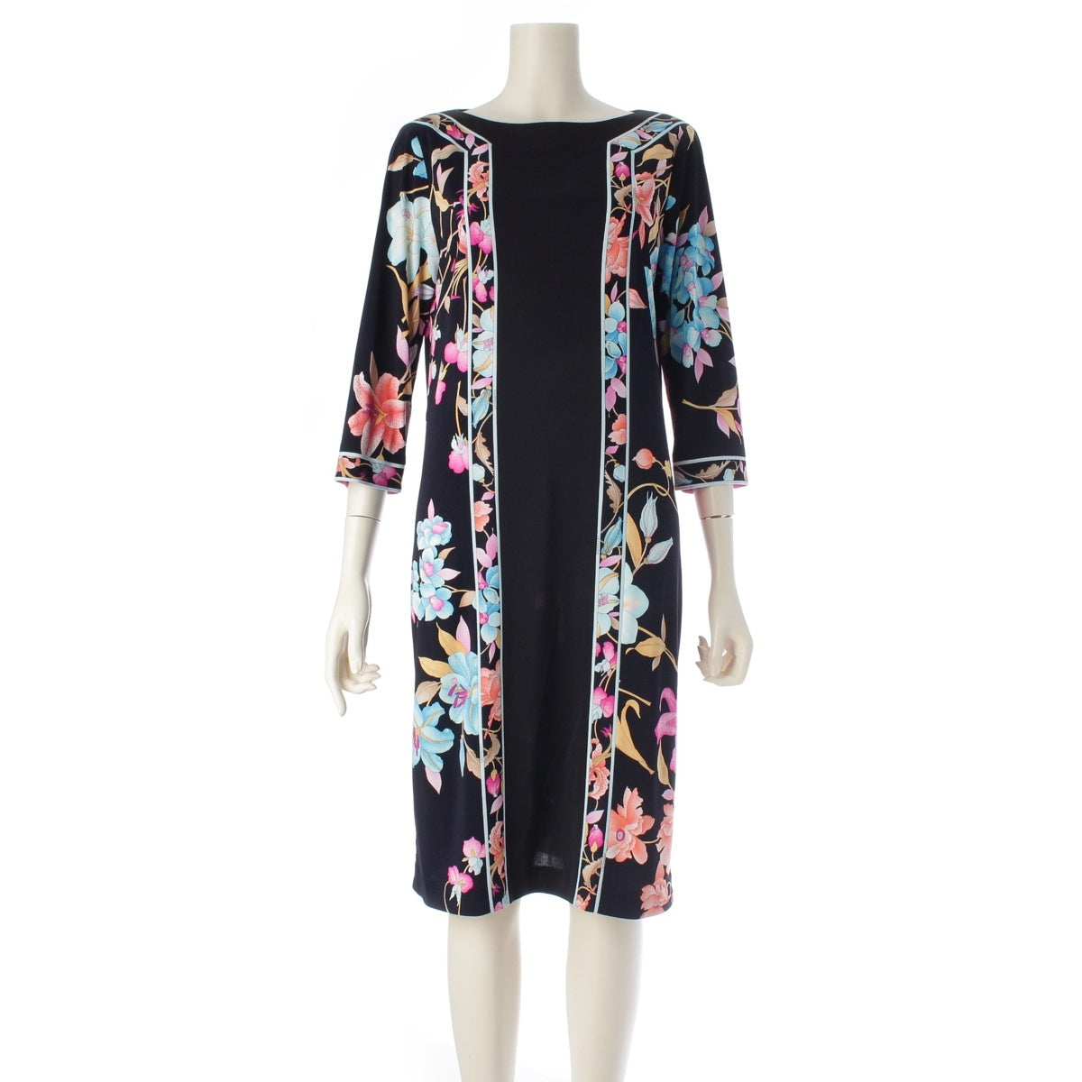 LEONARD Cancan material Flower Boat Neck one piece Three-quarter sleeves, knee-length, floral print 0130213 Black multicolor 40