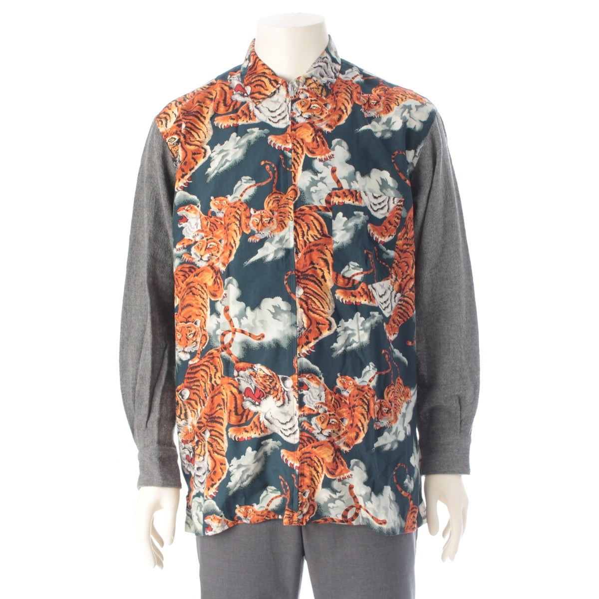 COMME des GARCONS Wool and silk combination Hundred Tigers Tiger Pattern Zip-Up Shirt Jacket Blouson Dead stock product Gray multicolor M