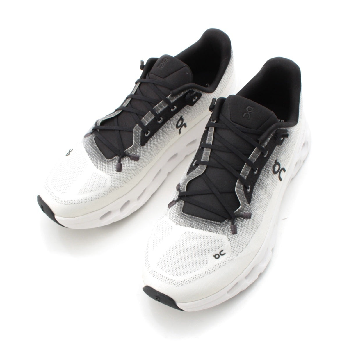 ON ON Cloudtilt sneakers shoes 3ME10101430 Black White 27.0