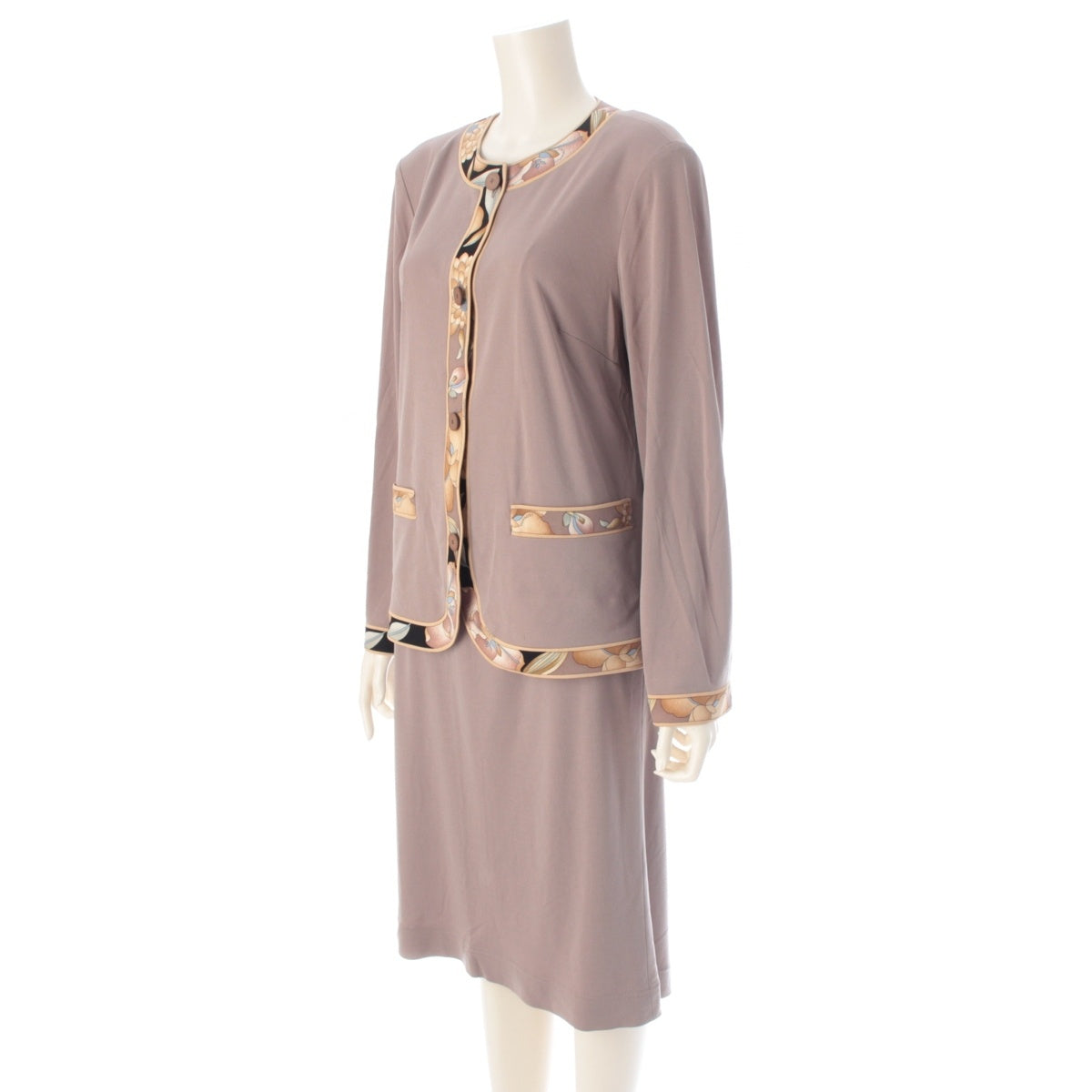 LEONARD Can-can material, acetate, polyester No color Skirt setup Tops Bottoms 0182555 0189568 Greige x brown LL 76