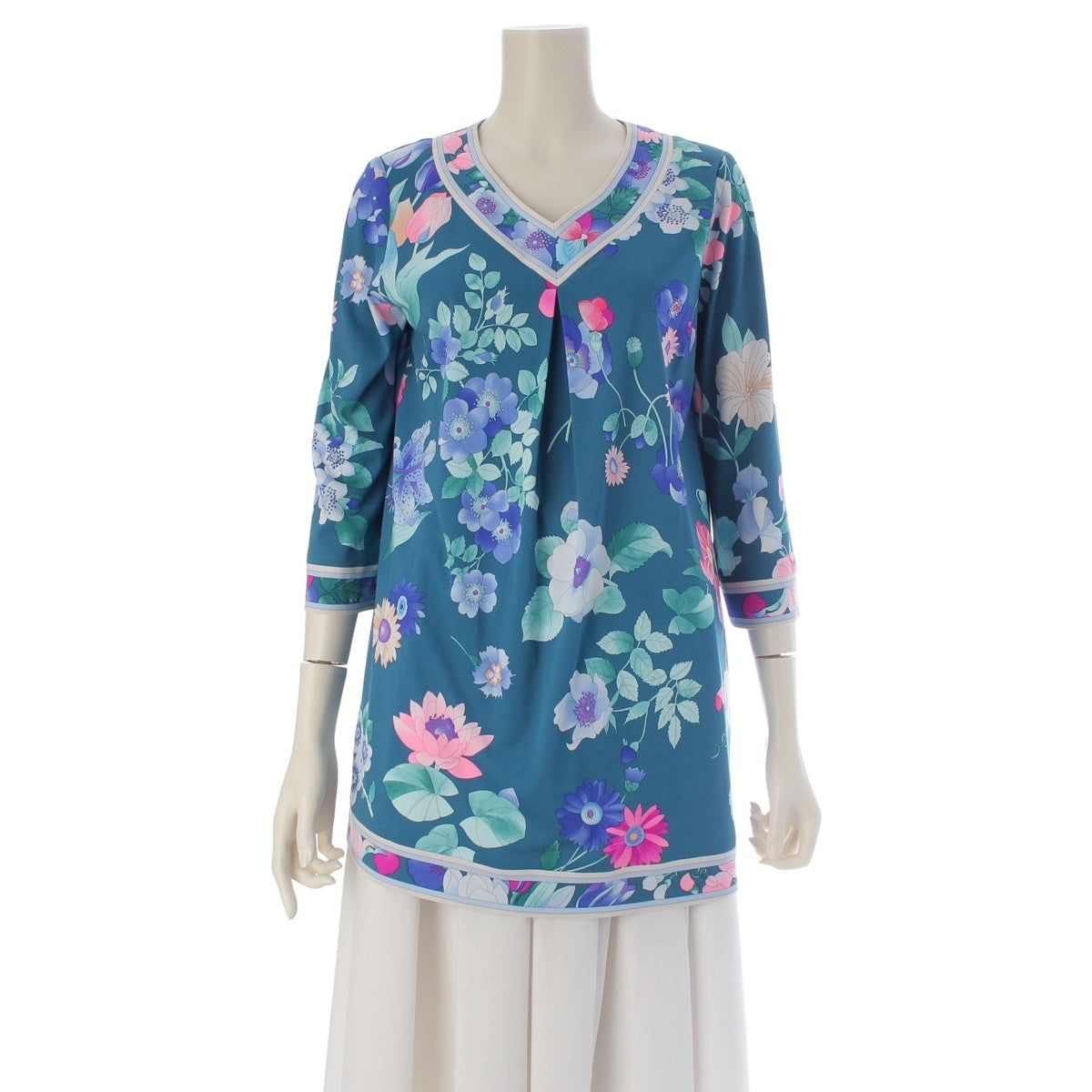 LEONARD Can-can material V-neck 3/4 sleeve Tunic tops green 38