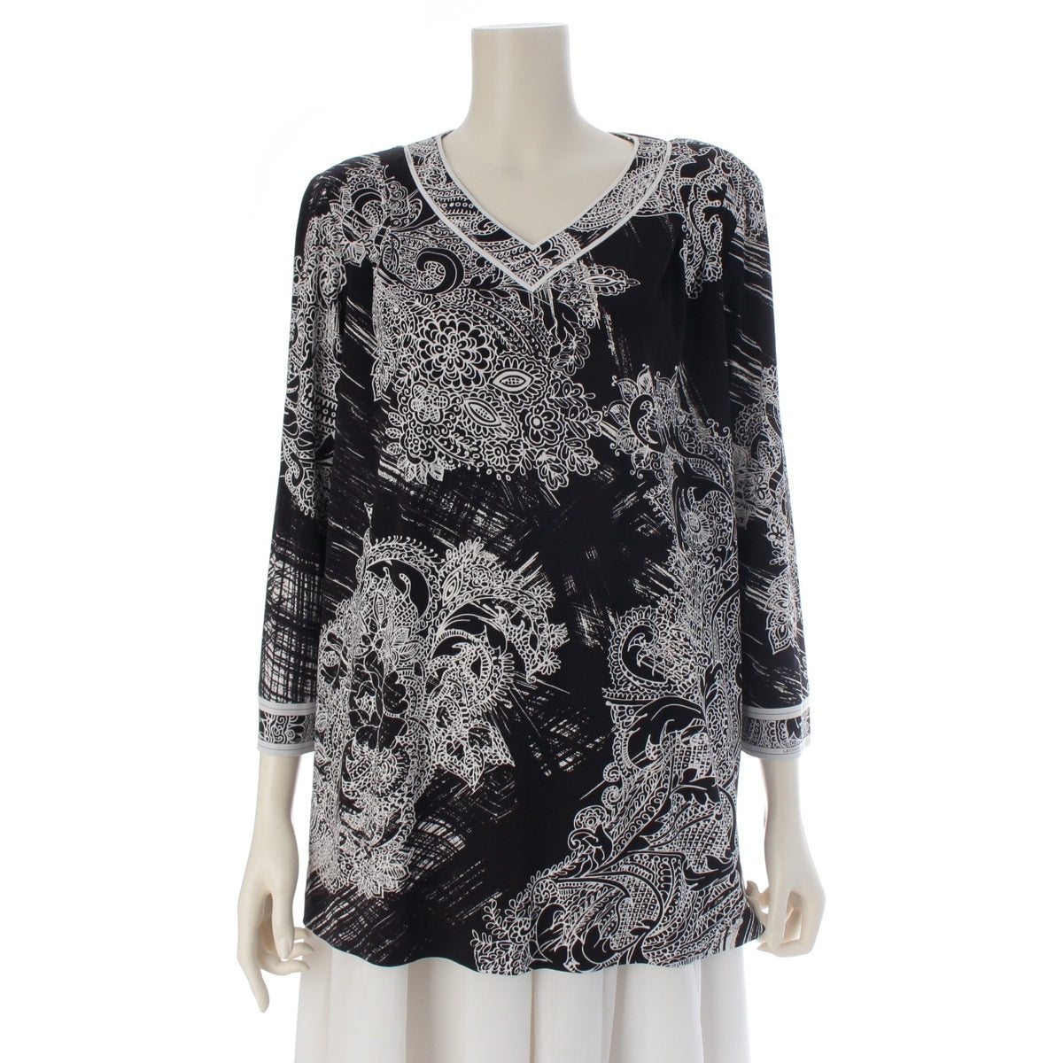 LEONARD Kankan all-over print long-sleeved cut and sew top Tunic 0199223 Black x white 42