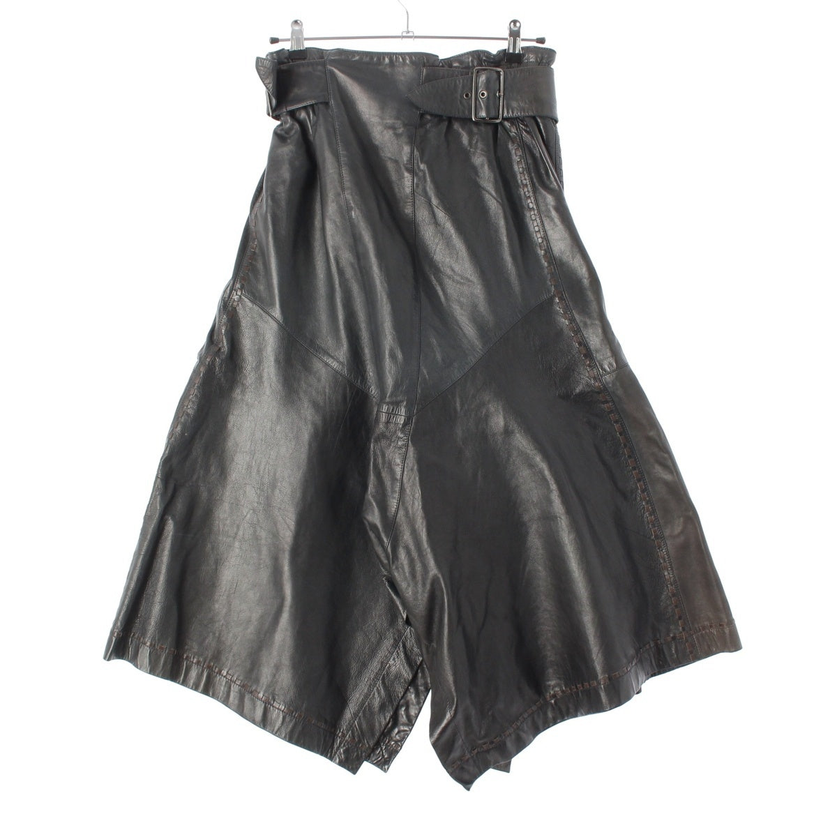 ISSEY MIYAKE Sheep leather Brush tag, flared culottes, belt design, knitted. Bottoms JY43016 black
