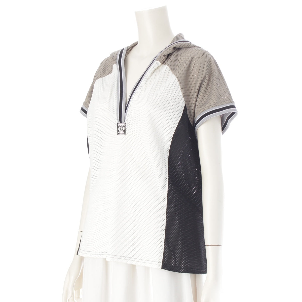 CHANEL Sports Mesh COCO Mark No. 5 Hood tops P23360 Gray 46