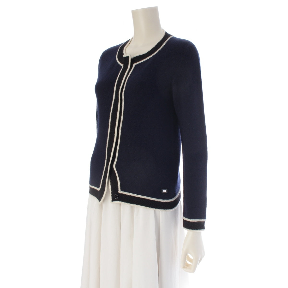 CHANEL cashmere Long-sleeved knit with logo cardigan P18899 Navy 36