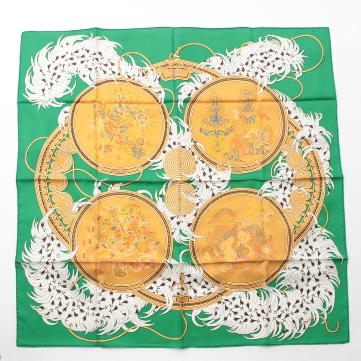HERMES Calle 90 silk Legende Brodee: A legend woven through embroidery scarf green 90