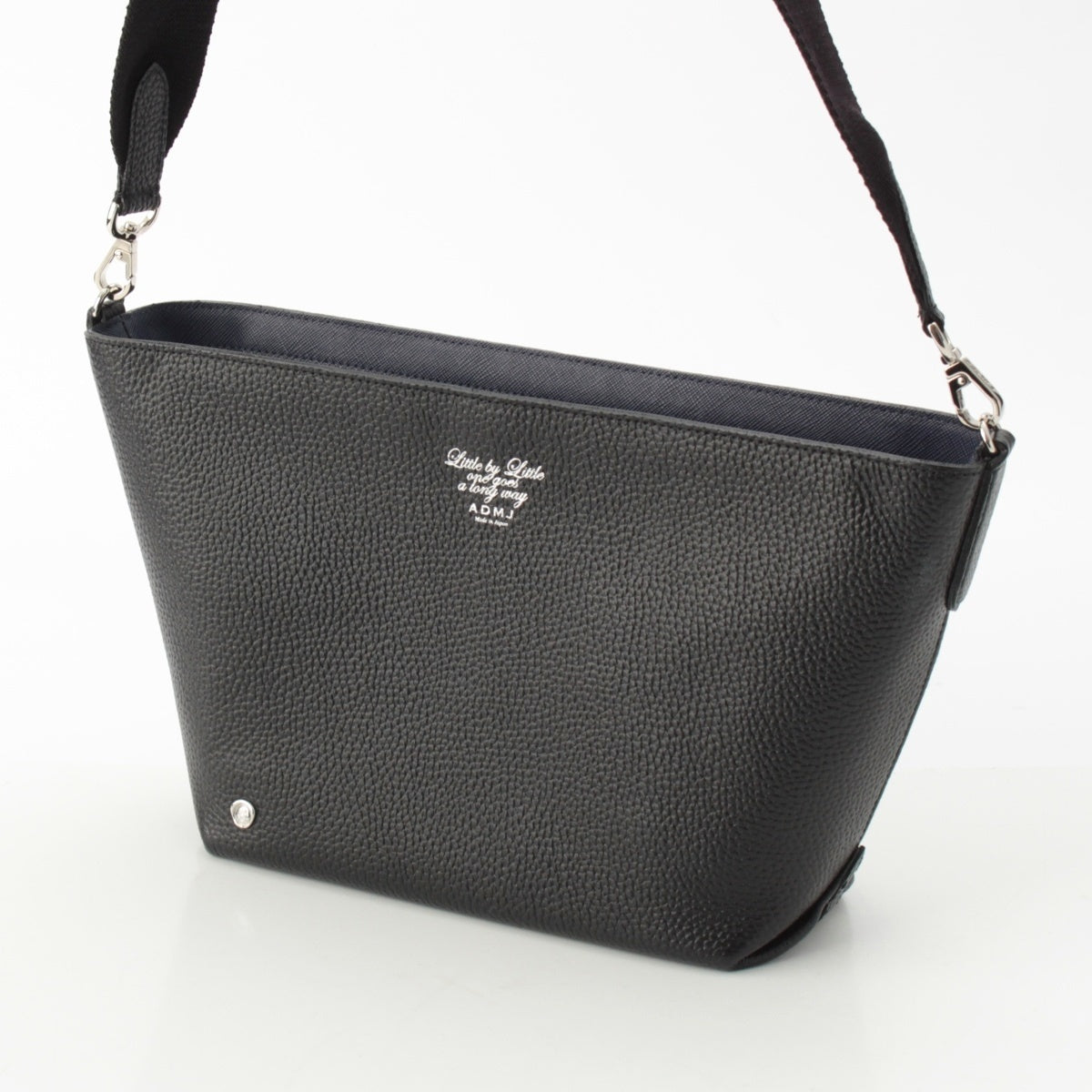 ADMJアクセソワ leather Shoulder Bag black