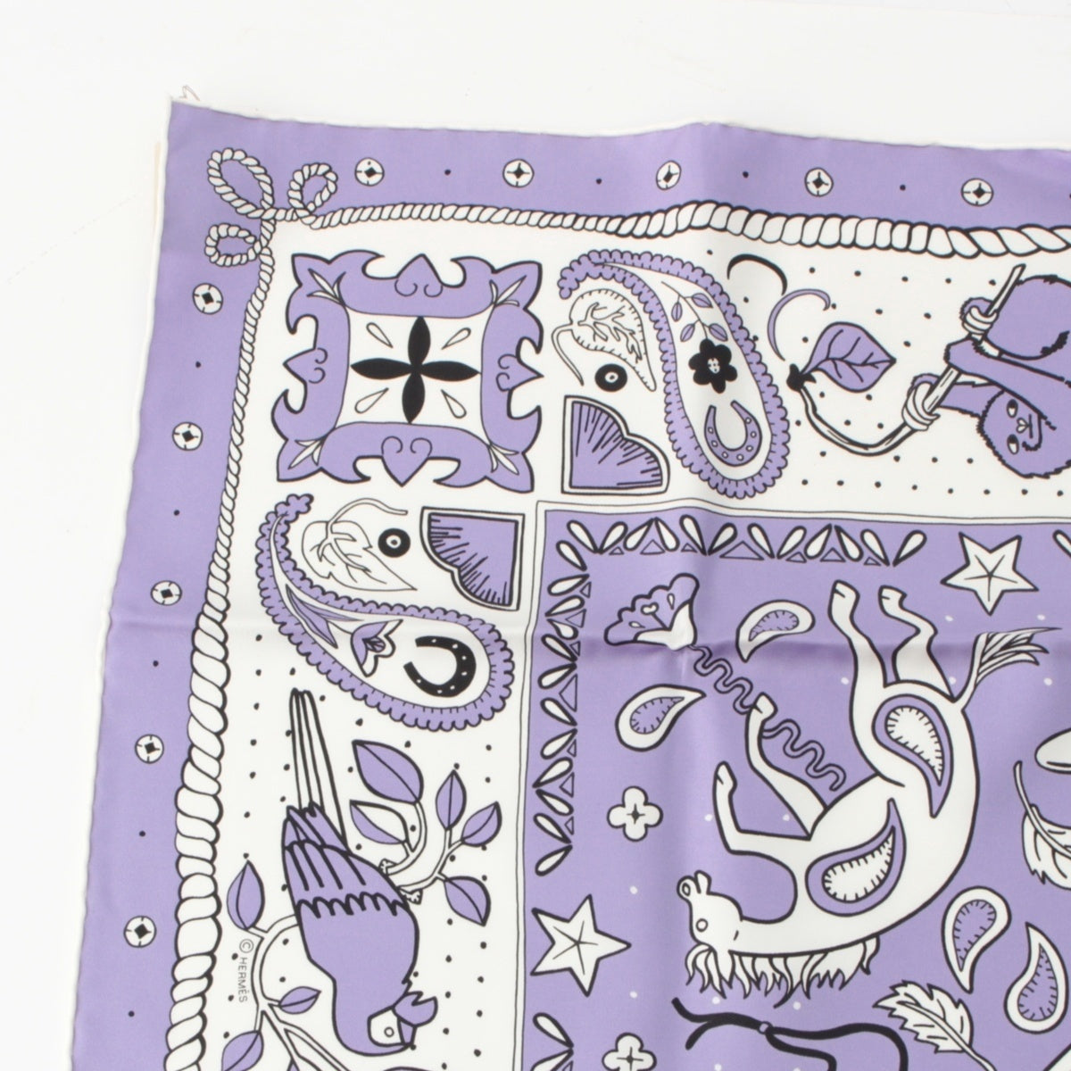 HERMES Carre 55 silk ANIMAUX BANDANA scarf Purple white