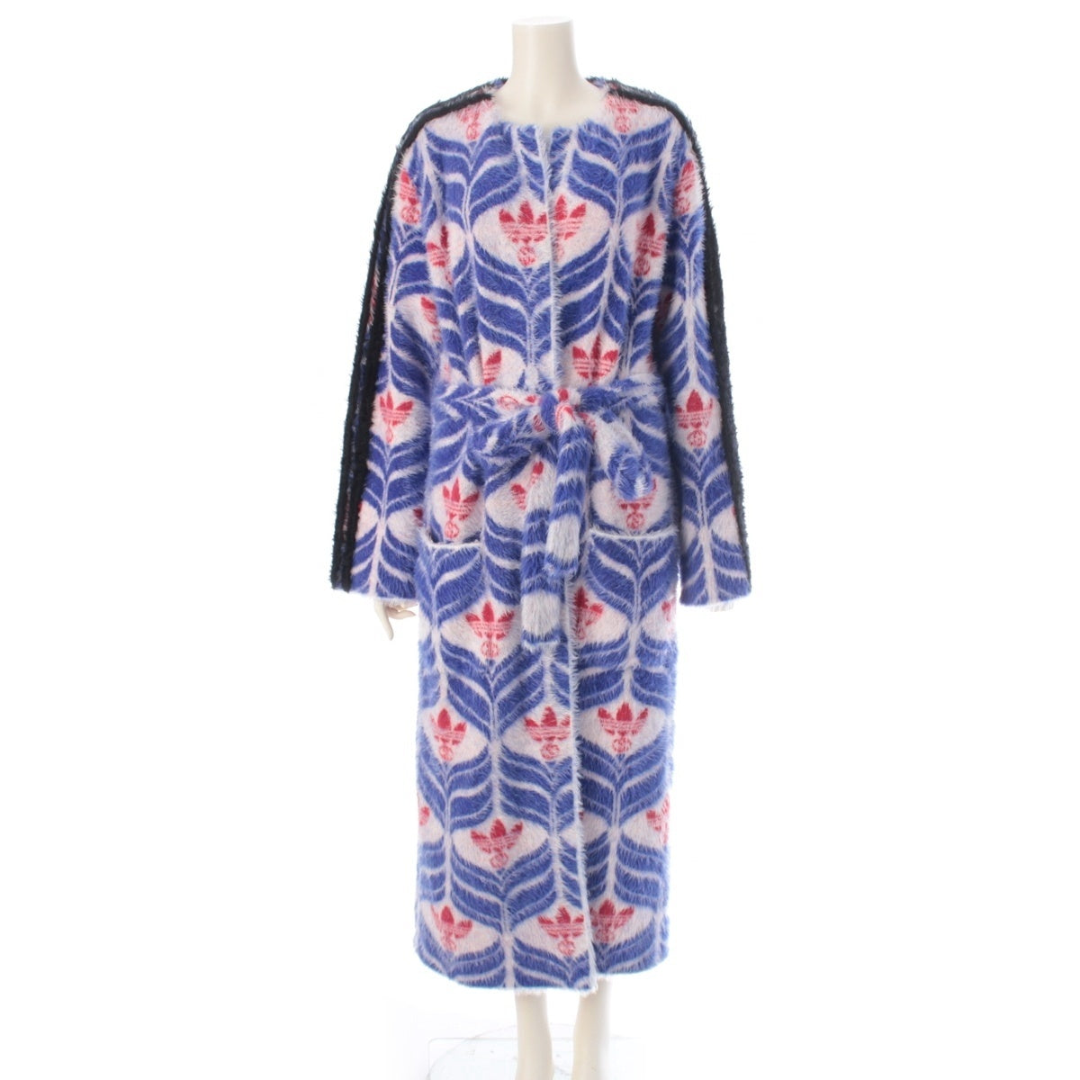 GUCCI Adidas GG Trefoil outer with fur belt 717692 blue M