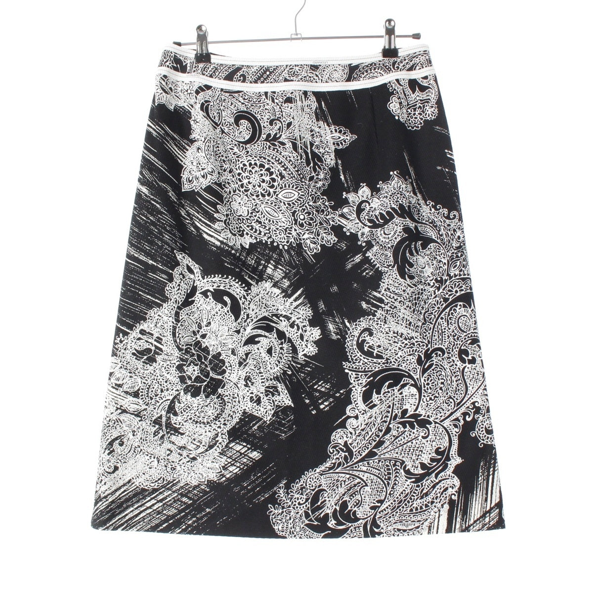 LEONARD cotton Flower jacquard skirt Black x white 42