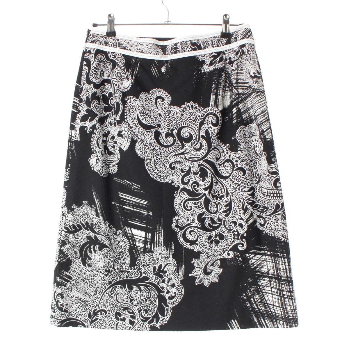 LEONARD cotton Flower jacquard skirt Black x white 42