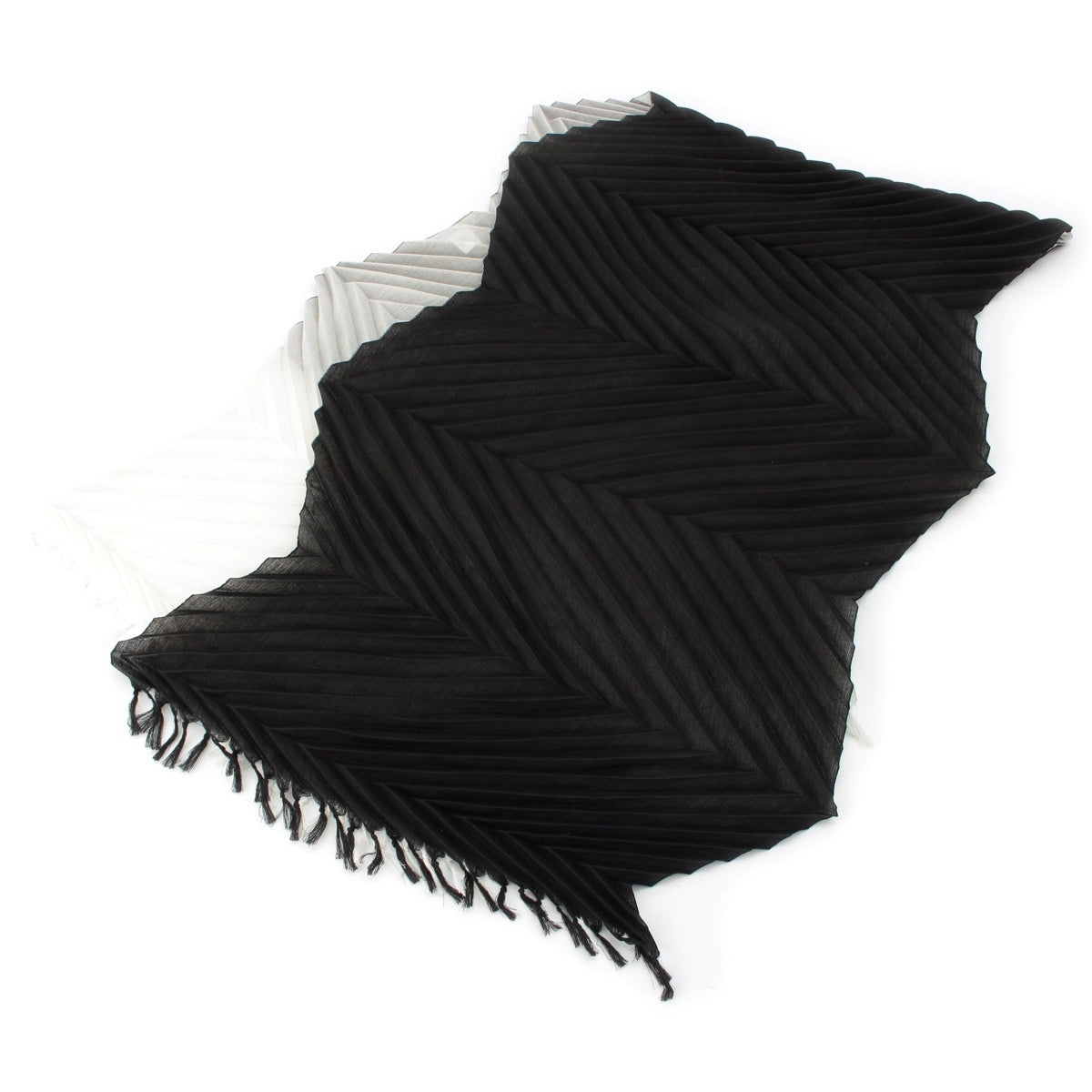 ISSEY MIYAKE polyester Stall IM33AD101 Black White