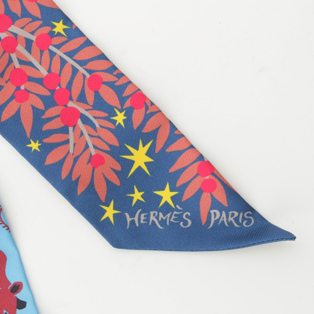 HERMES Twilly LE CHARME D ORPHEE BA Attracted by the charm of Orpheus silk scarf Animal animal Blue-based multi-color