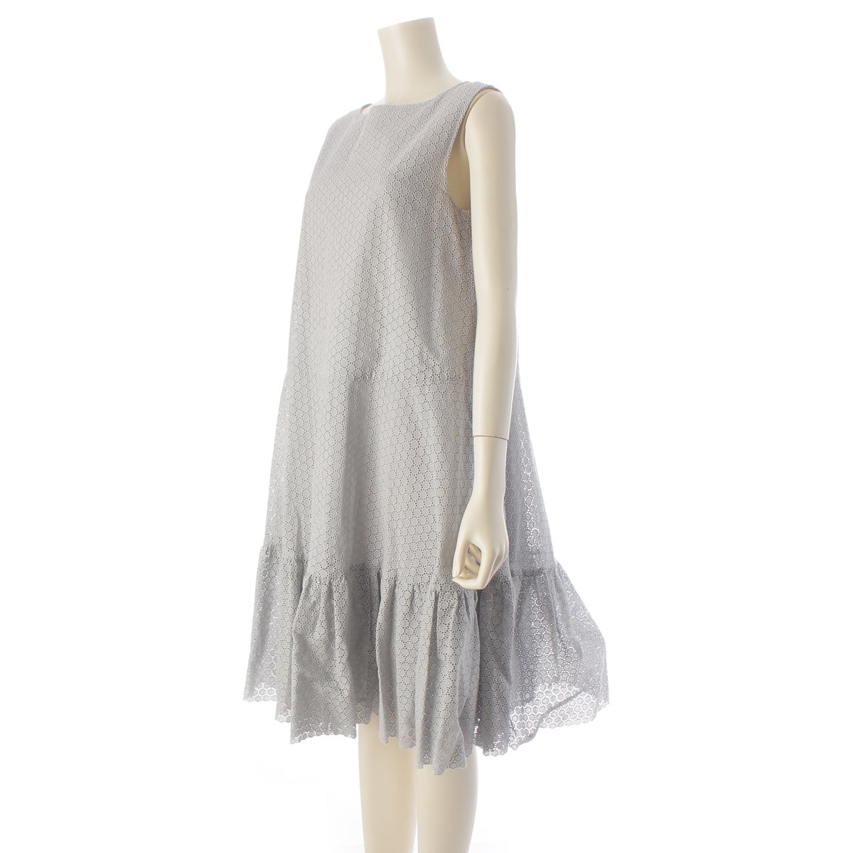 FOXEY cotton Cerisier Eyelet Lace Embroidery Sleeveless Top one piece 43374 Light blue 38