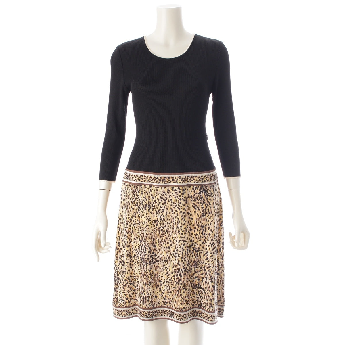 LEONARD Cancan material switching one piece 0177215 Beige black 38