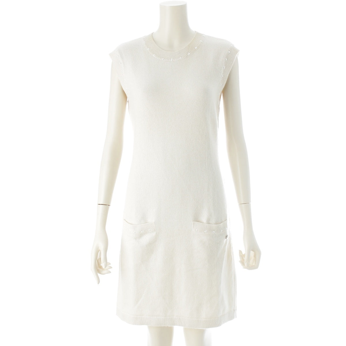 CHANEL cotton cashmere COCO Mark Pearl Sleeveless Knit one piece P50027 white 36