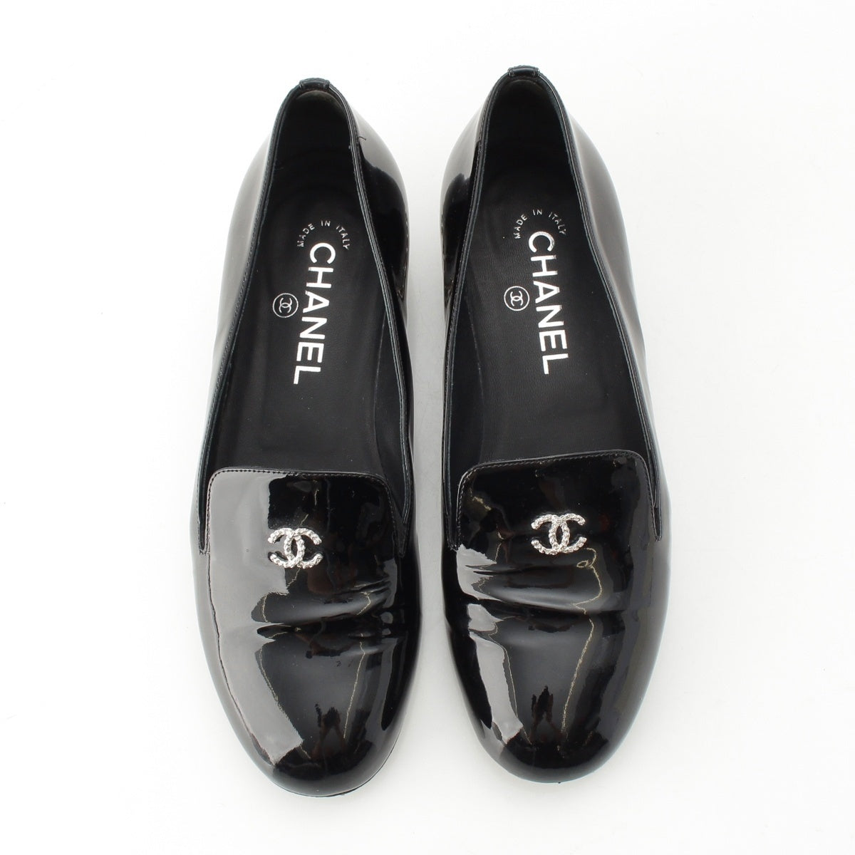 CHANEL Pearl patent leather COCO Mark loafers G30757 black