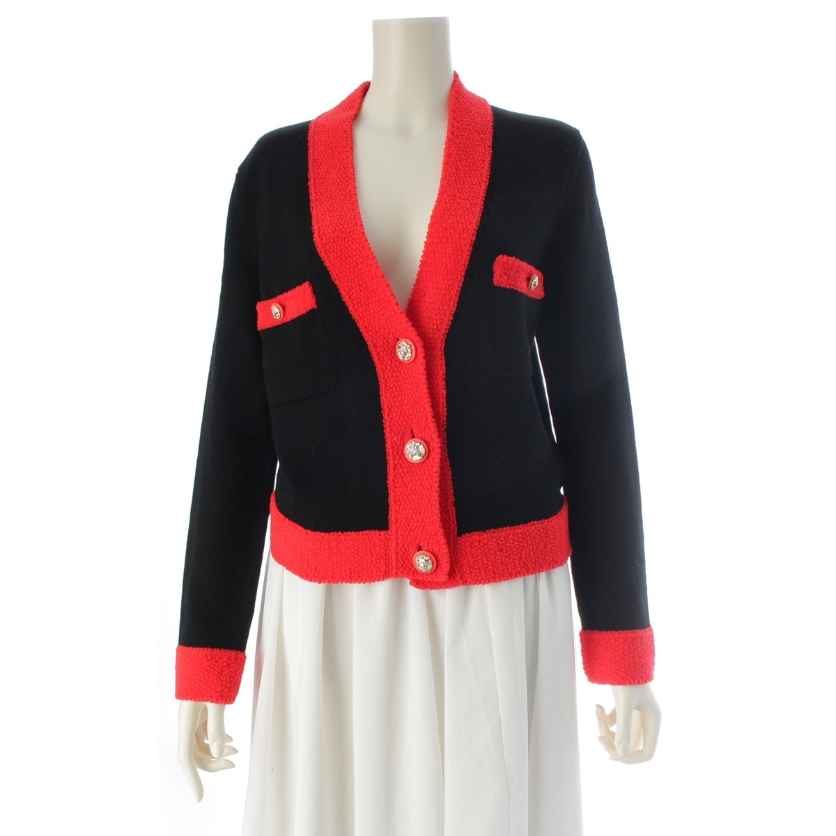 CHANEL cashmere blend Lion Button Two-Tone cardigan P62567 Black red 36
