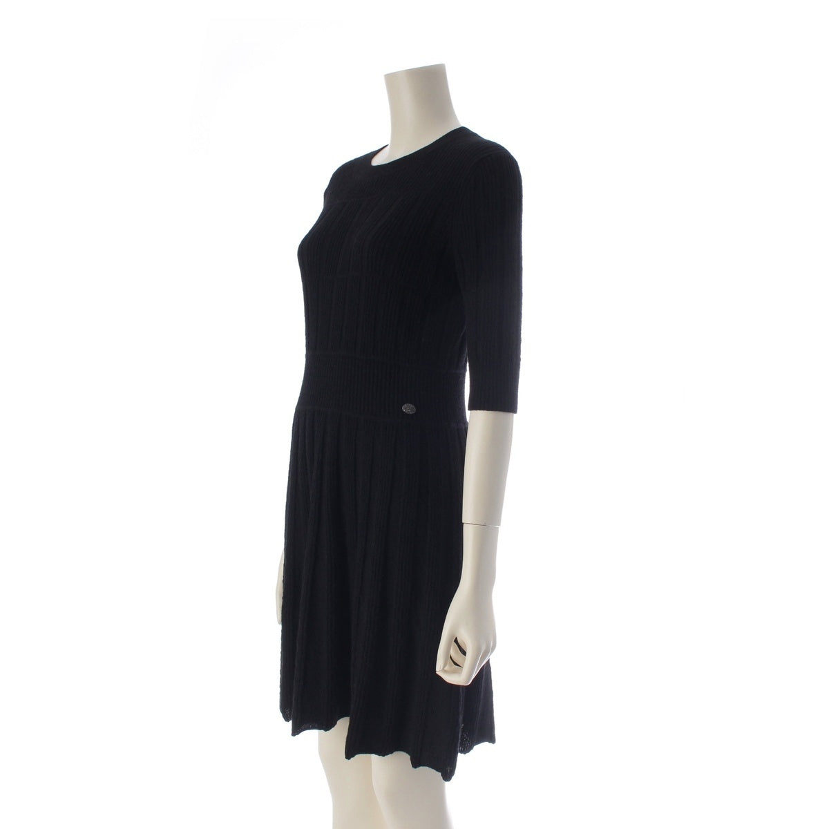 CHANEL COCO Mark charm short-sleeved knit one piece dress P59823 black 36