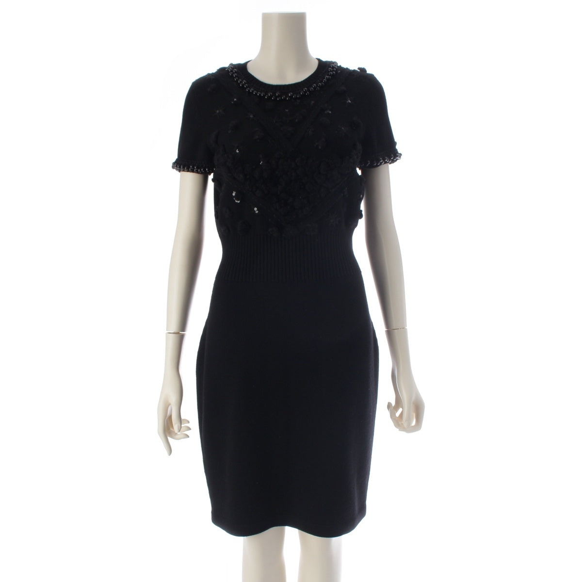 CHANEL wool Knitted short-sleeved shirt with bead embroidery one piece dress P36973 black 38