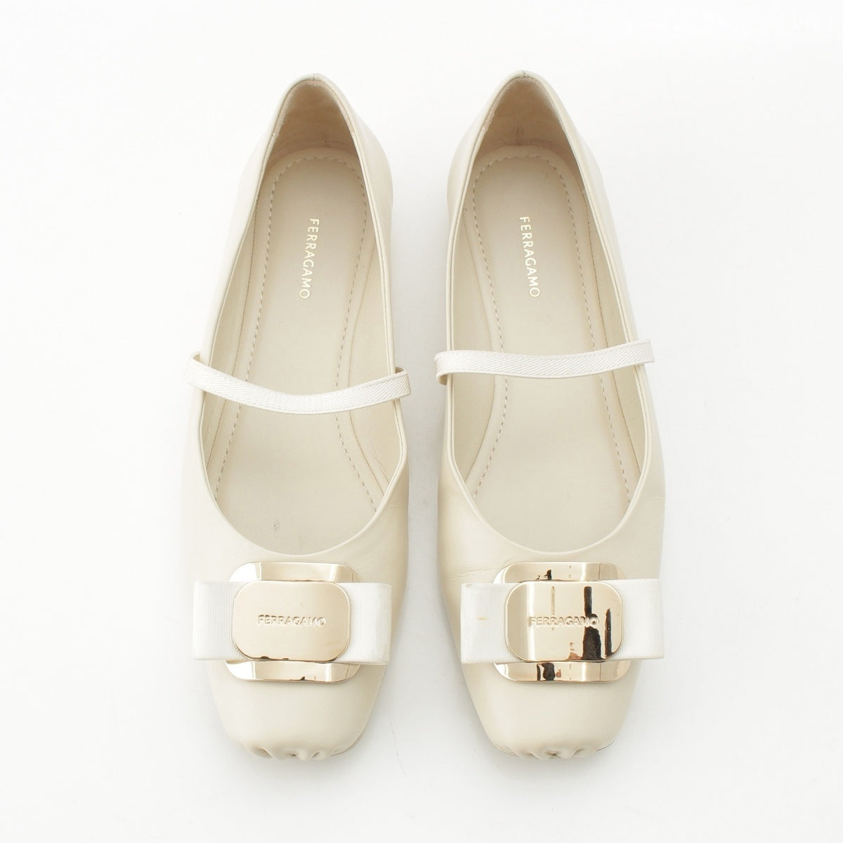 Salvatore Ferragamo leather Vara Metal Ballerina Flats pumps off white 6 1/2C