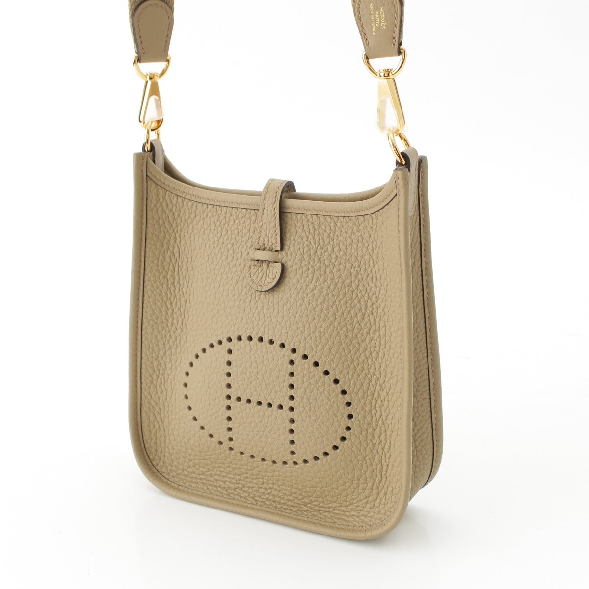 HERMES Evelyn TPM 16 Amazon Taurillon Clemence Shoulder Bag beige marfa