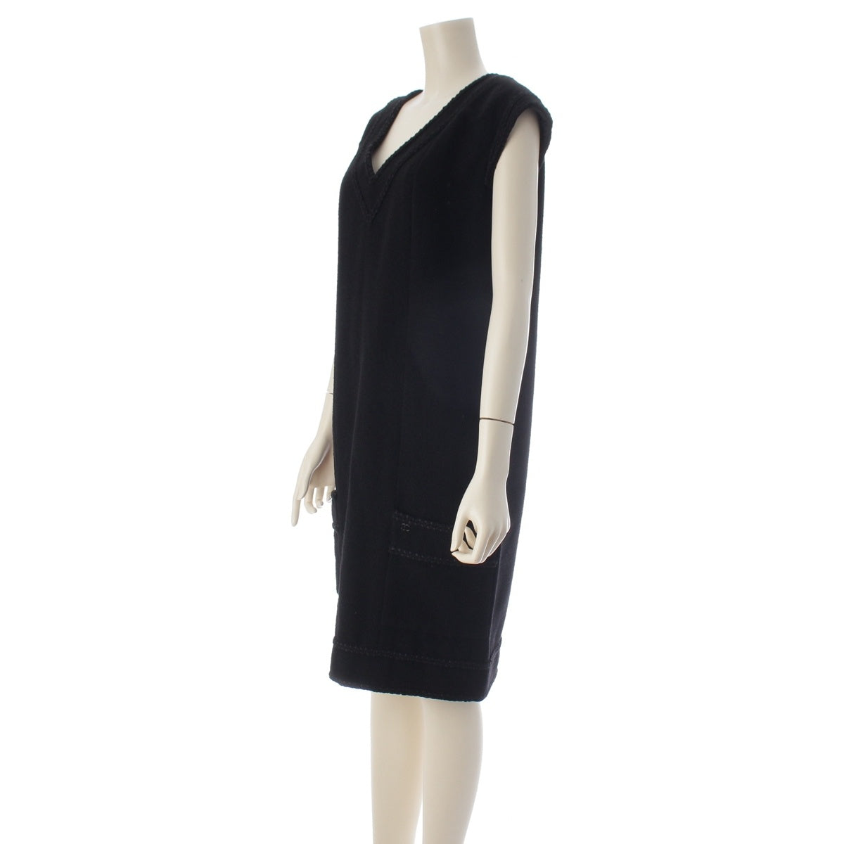 CHANEL wool tweed sleeveless one piece P32290 black 40