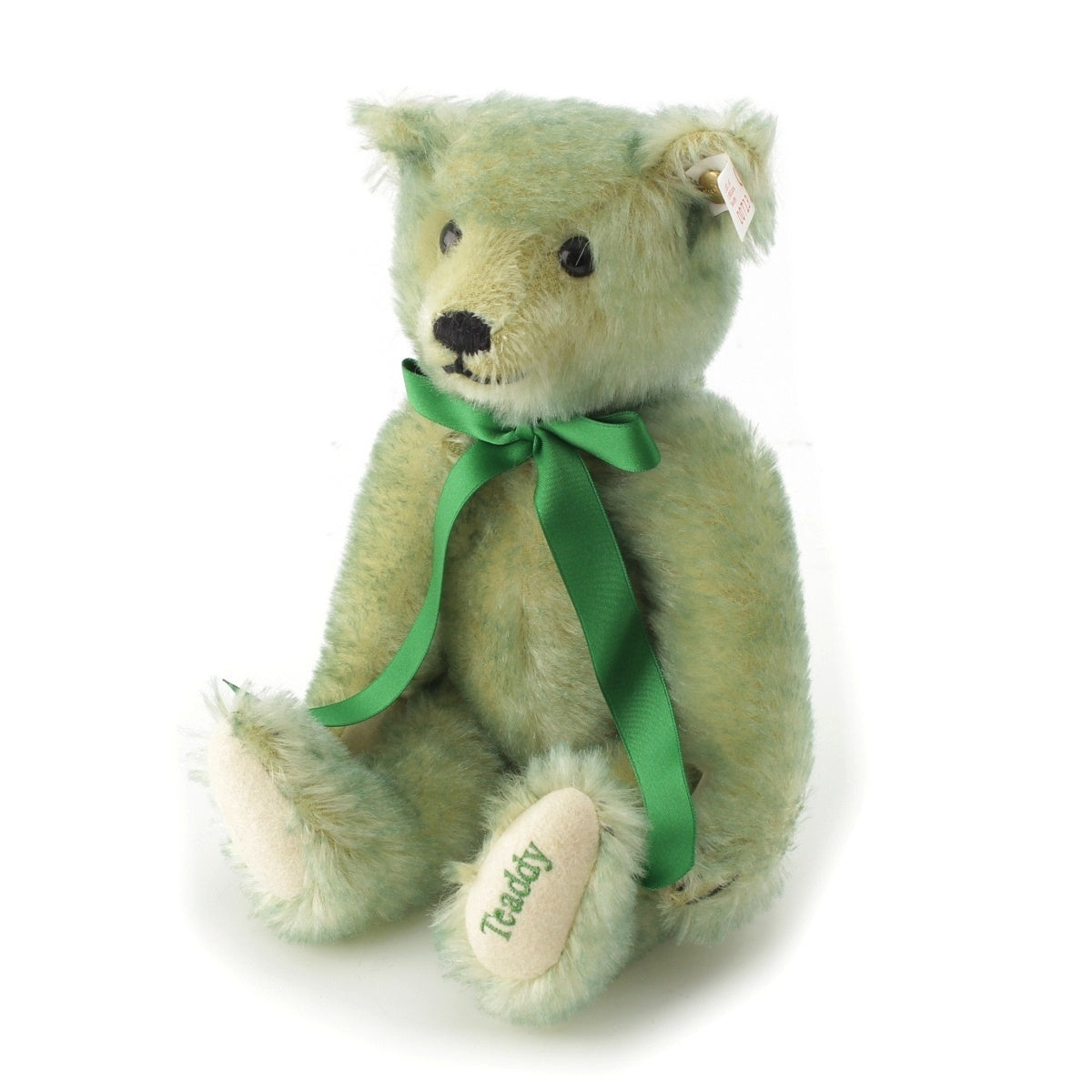 Steiff Teaddy Limited edition of 1,500 pieces in Taiwan: Tea caddy, green tea, teddy bear plush toy. Toys 652646 green