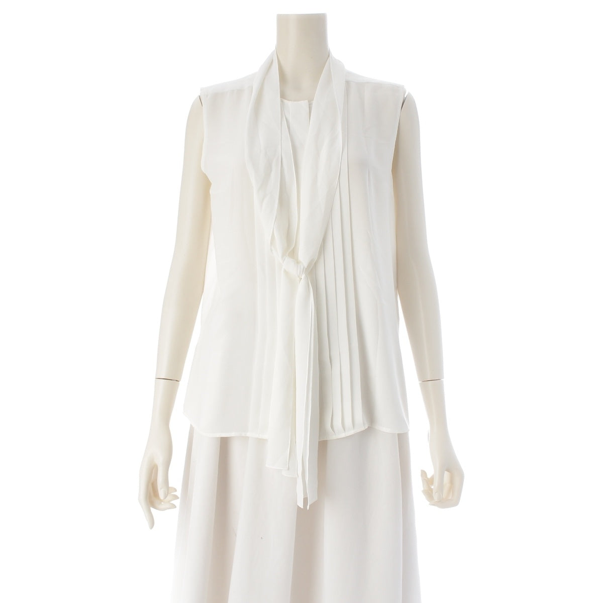 FOXEY Triacetate polyester Pleated Essence Sleeveless Tie blouse tops 38874 white 40