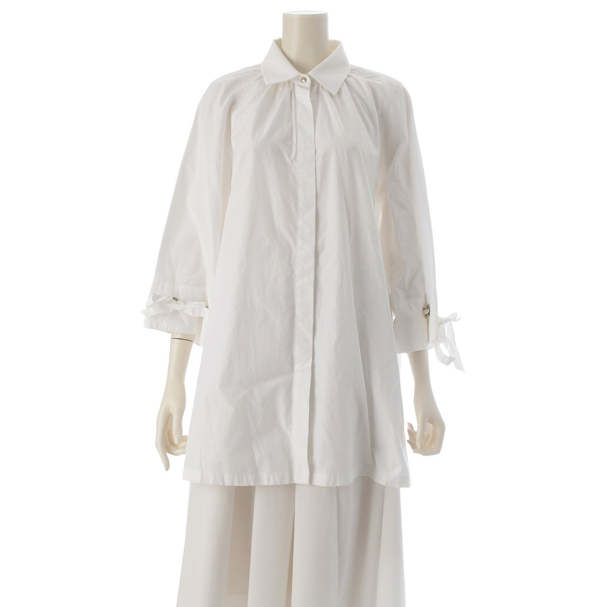 MAX MARA Gigi Cotton Poplin Shirt with logo buttons (size M) blouse 23111106326 white 42